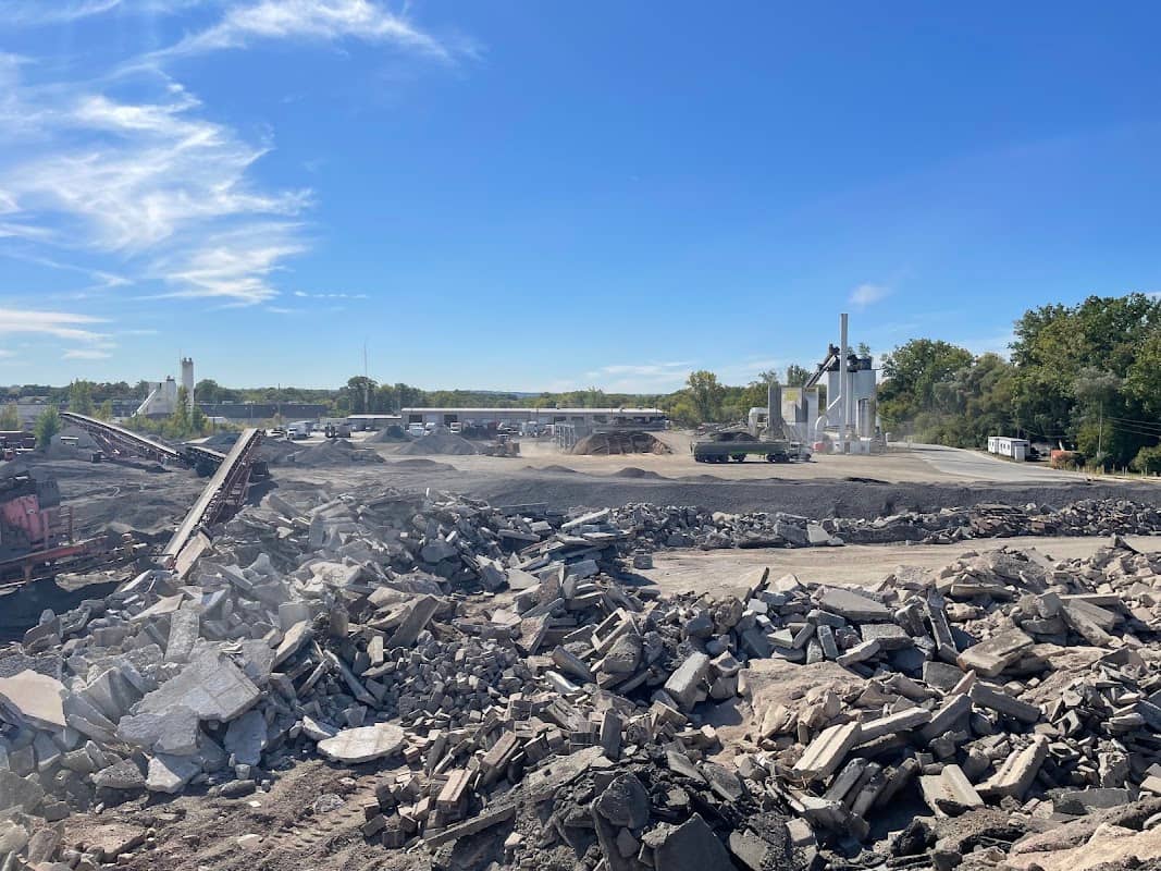 King Paving & Construction Ltd - Asphalt Plant