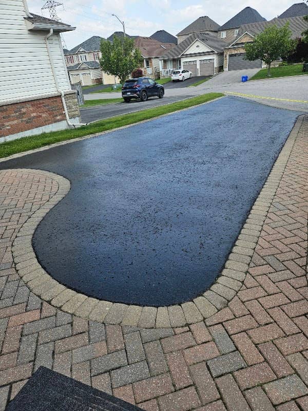 Pavestar Asphalt Sealing & Repair