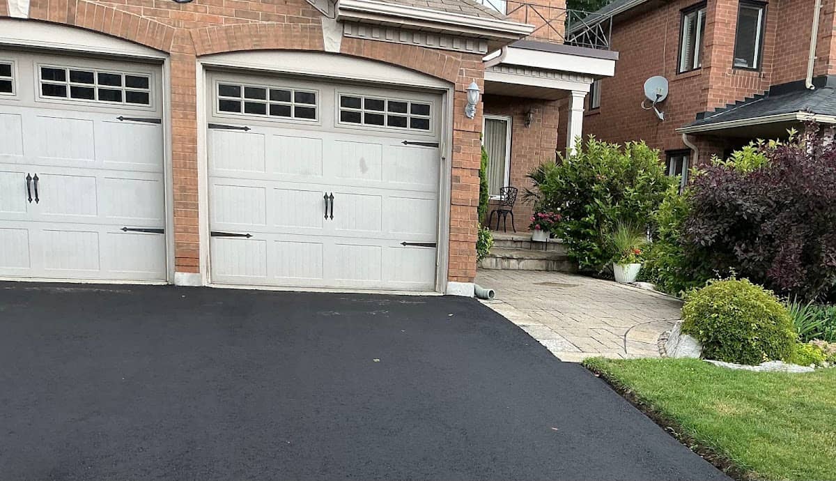 VIP Paving & Interlocking Contractors Toronto: concrete work photographed at the business